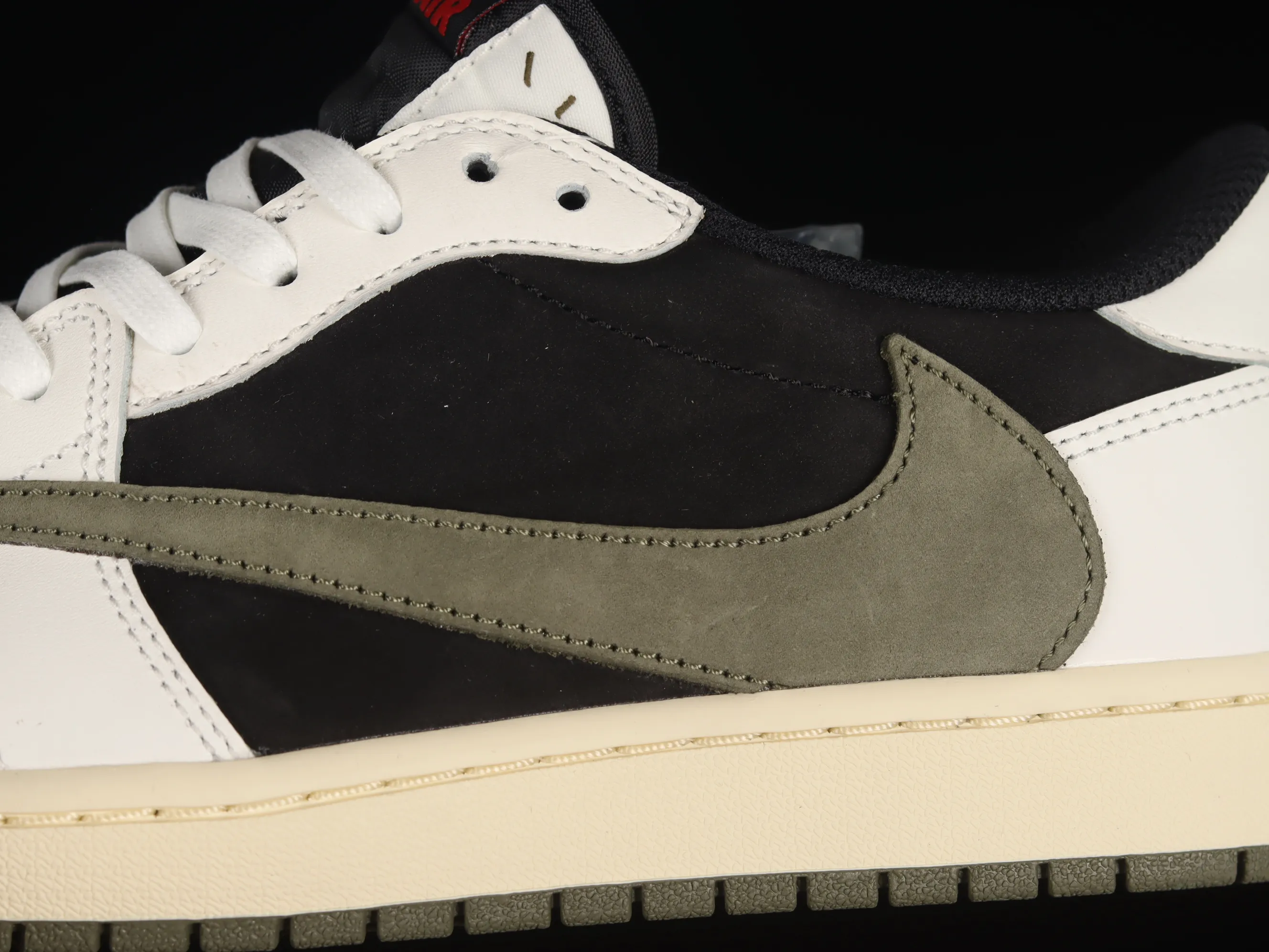 All Categories Air Jordan Jordan Series Basketball Shoes Air Jordan 1 Low LW Version Travis Scott x Air Jordan 1 Low OG AJ1 Joe 1 Joint Overhead DZ4137-106